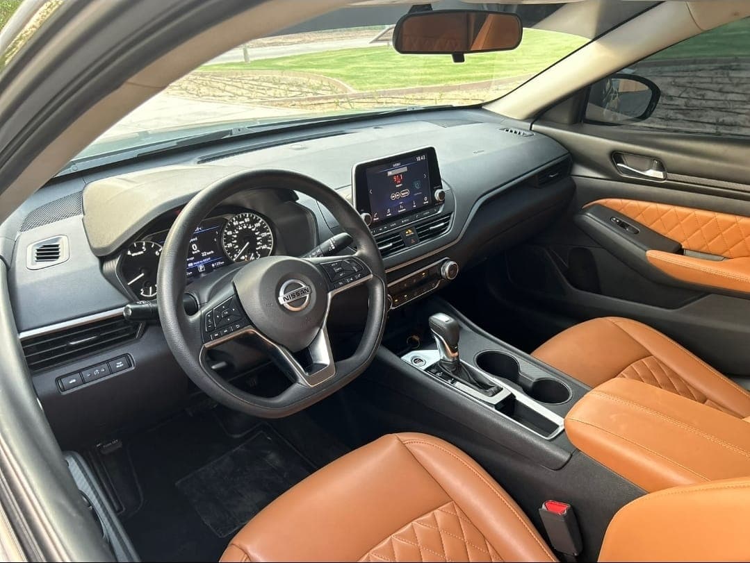 Nissan Altima 2023 image 8