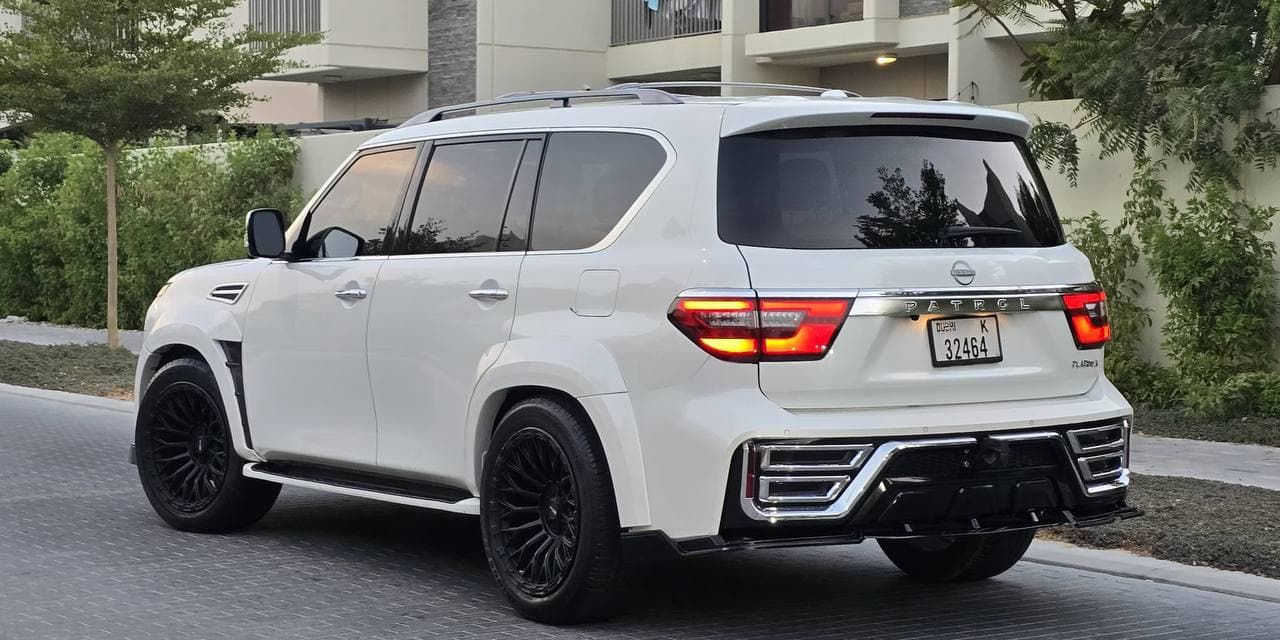 Nissan patrol 2023 Platinum Black Hawk kit image 3